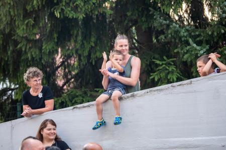 OBČINSKO PRIZNANJE ZA DVA DIRIGENTA, HIŠNIKA, MEDICINSKO SESTRO, ZGODOVINARJA IN PEVSKI ZBOR 30